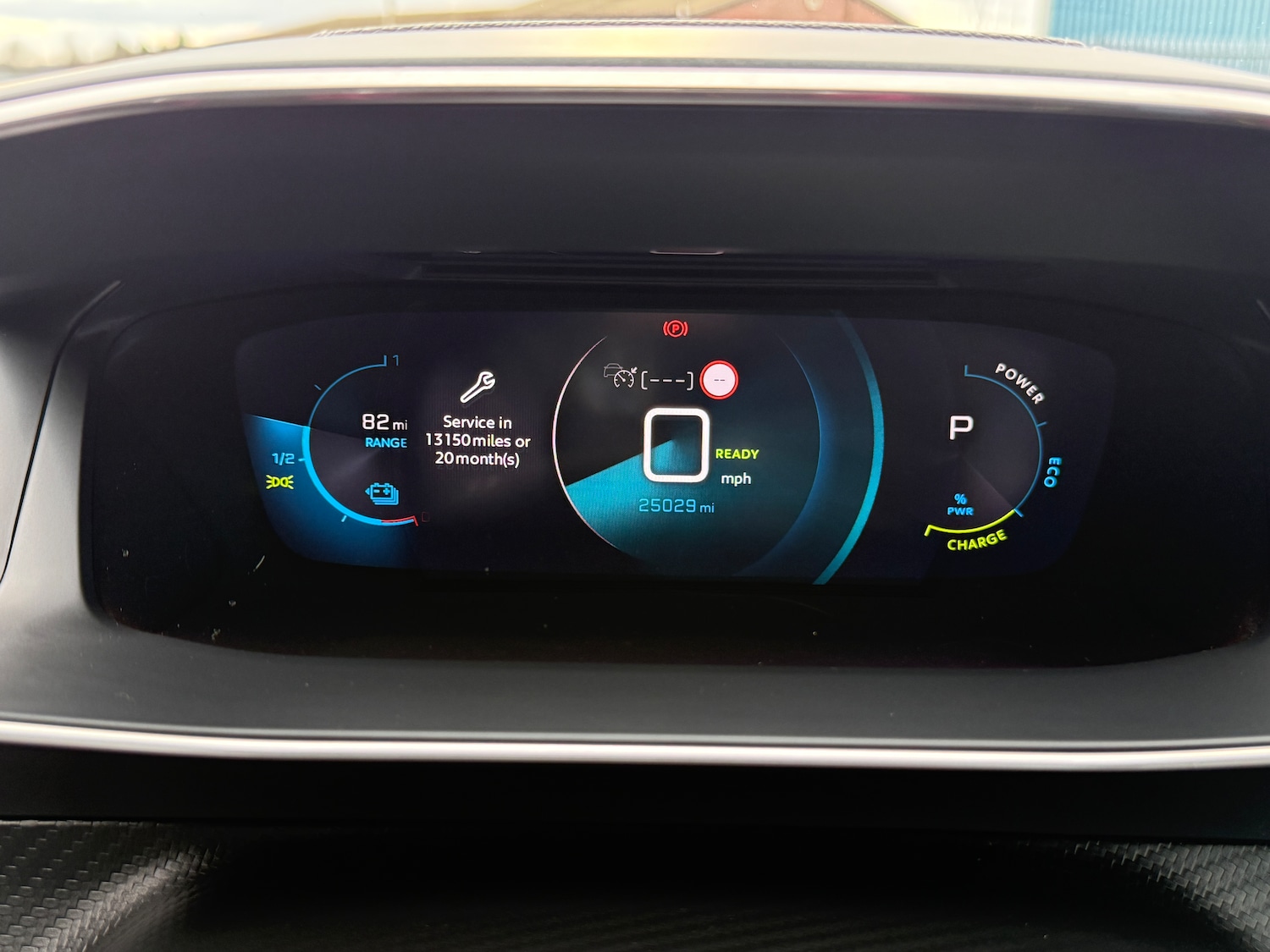 Used Peugeot E-2008 for sale - 77656432: Photo 39