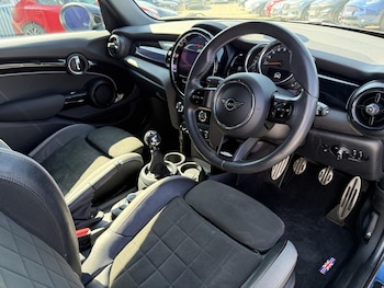 Used MINI Hatch 2022 for sale - 79164215: Photo