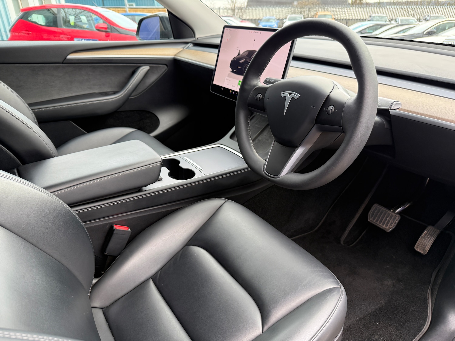 Used Tesla Model Y 2022 for sale - 77656120: Photo 2