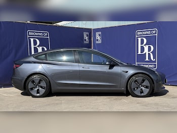 Used Tesla Model 3 2022 for sale - 78366623: Photo