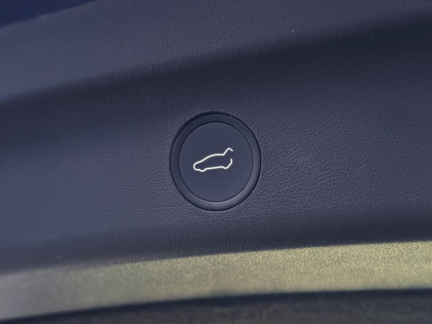 Used Tesla Model Y 2022 for sale - 77044743: Photo 22