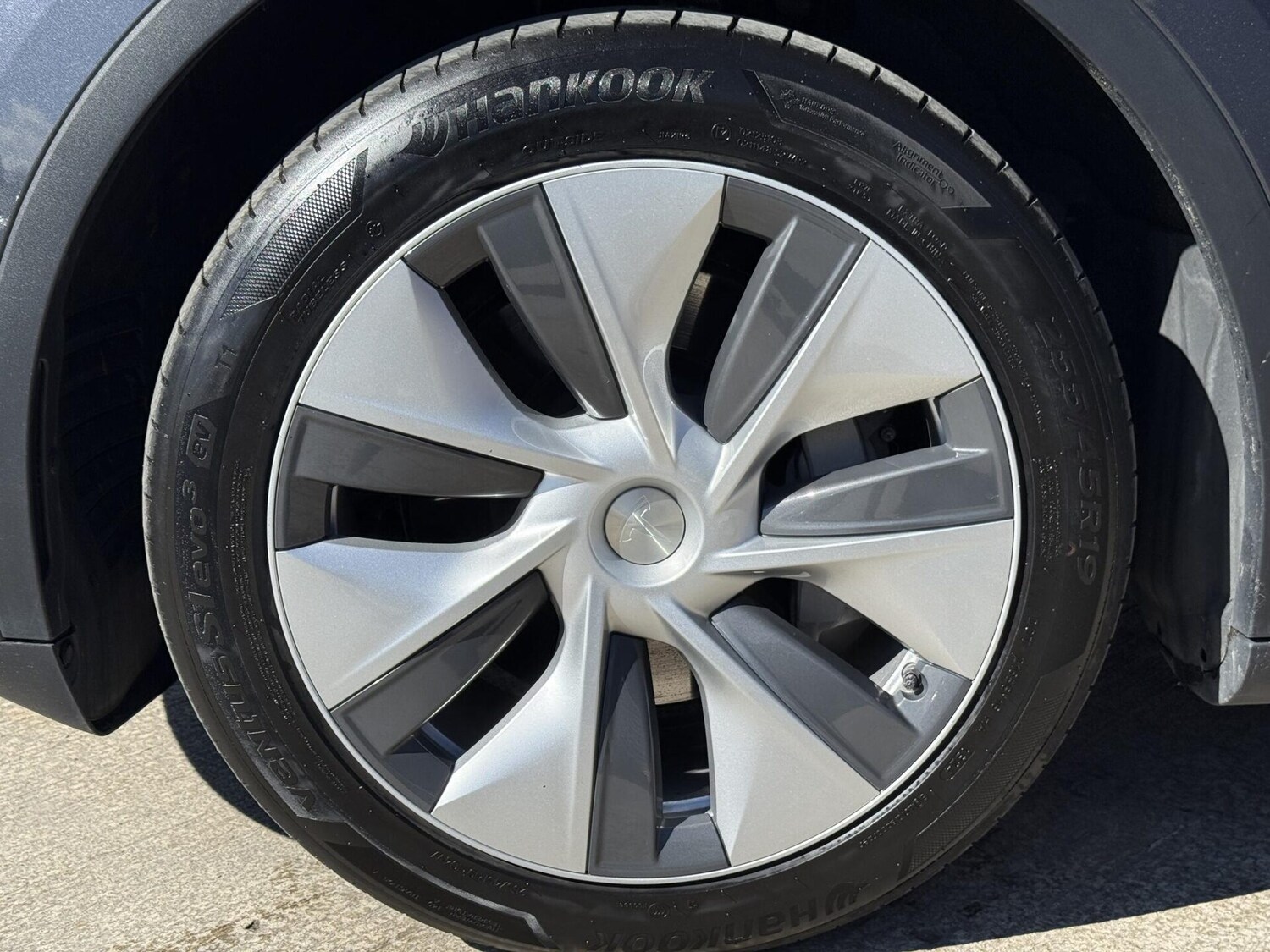 Used Tesla Model Y 2023 for sale - 78012859: Photo 17