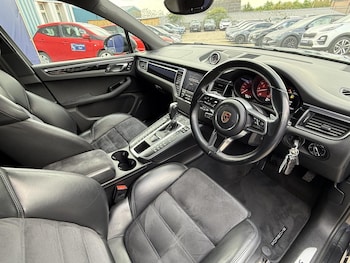 Used Porsche Macan 2017 for sale - 79459430: Photo