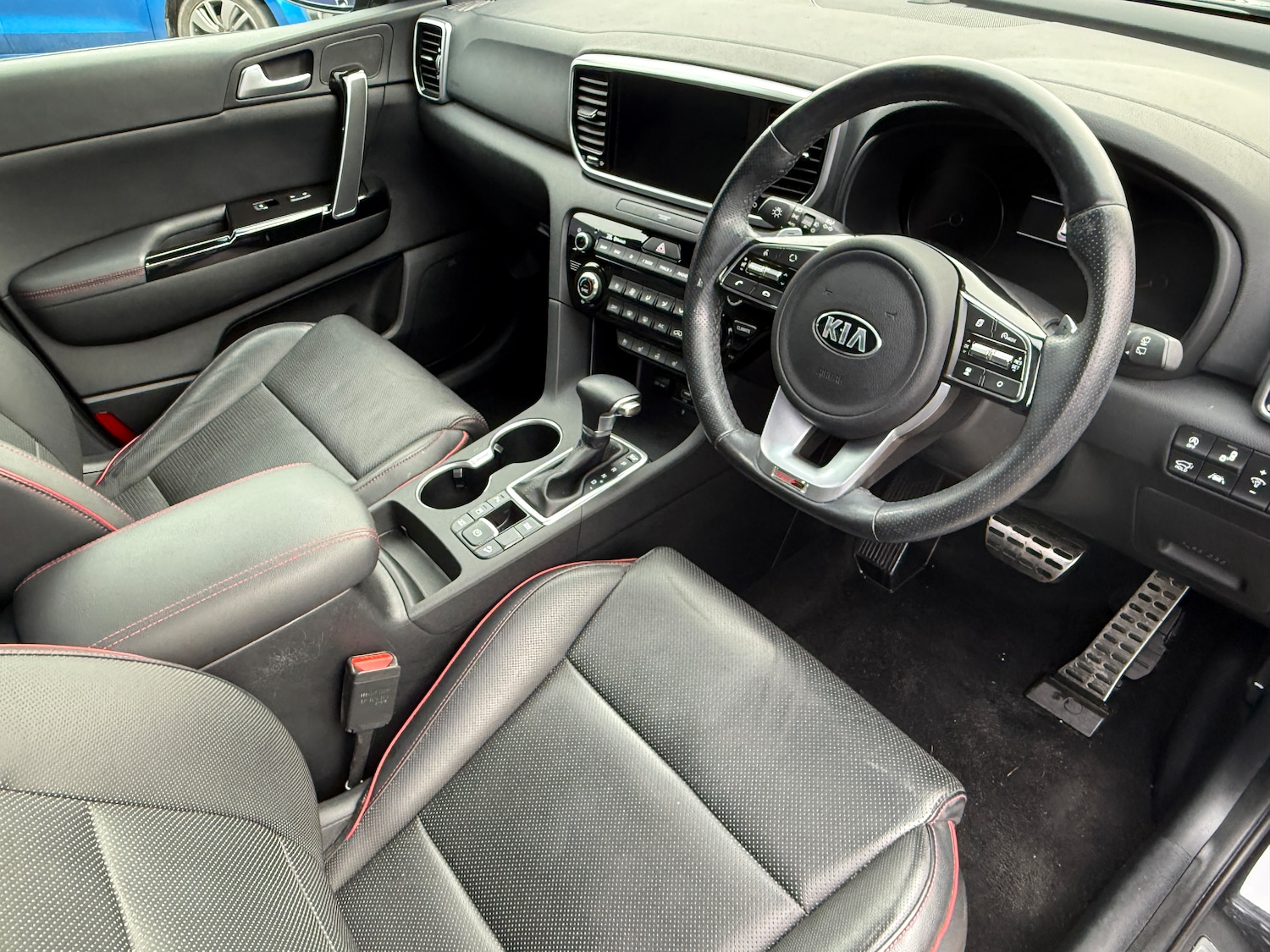 Used Kia Sportage 2021 for sale - 77208276: Photo 2