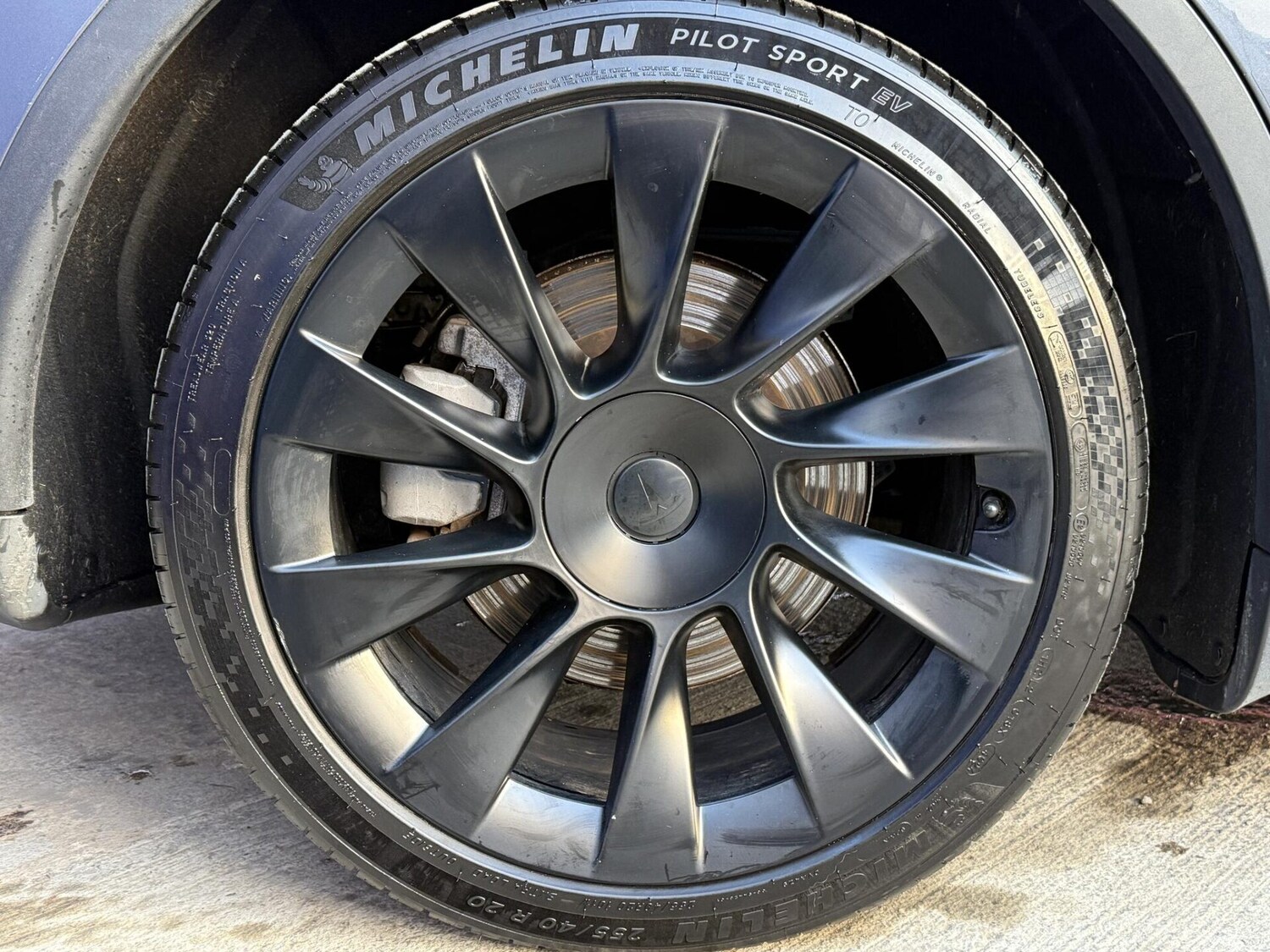 Used Tesla Model Y 2023 for sale - 77728970: Photo 15