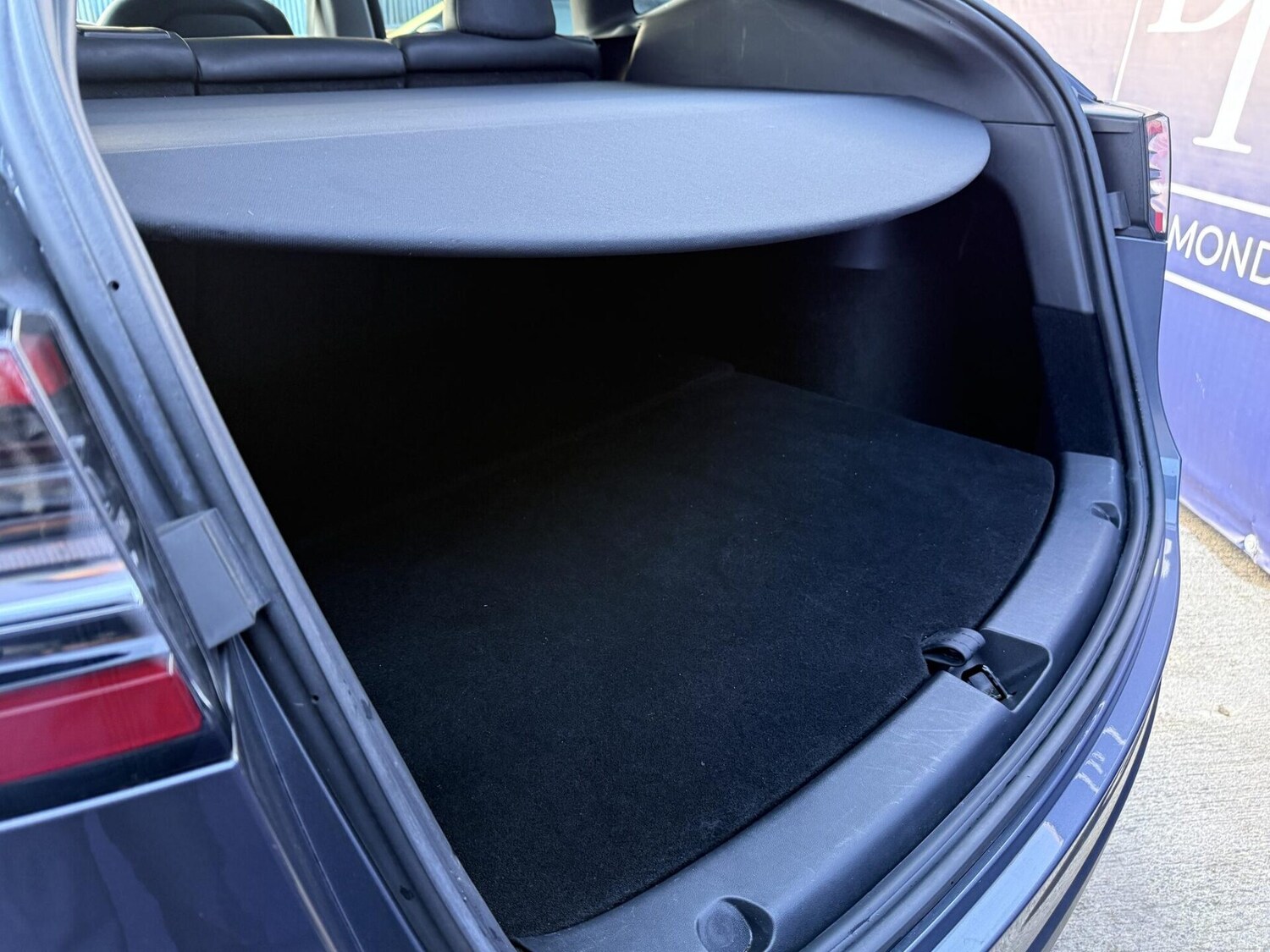 Used Tesla Model Y 2023 for sale - 77728970: Photo 22