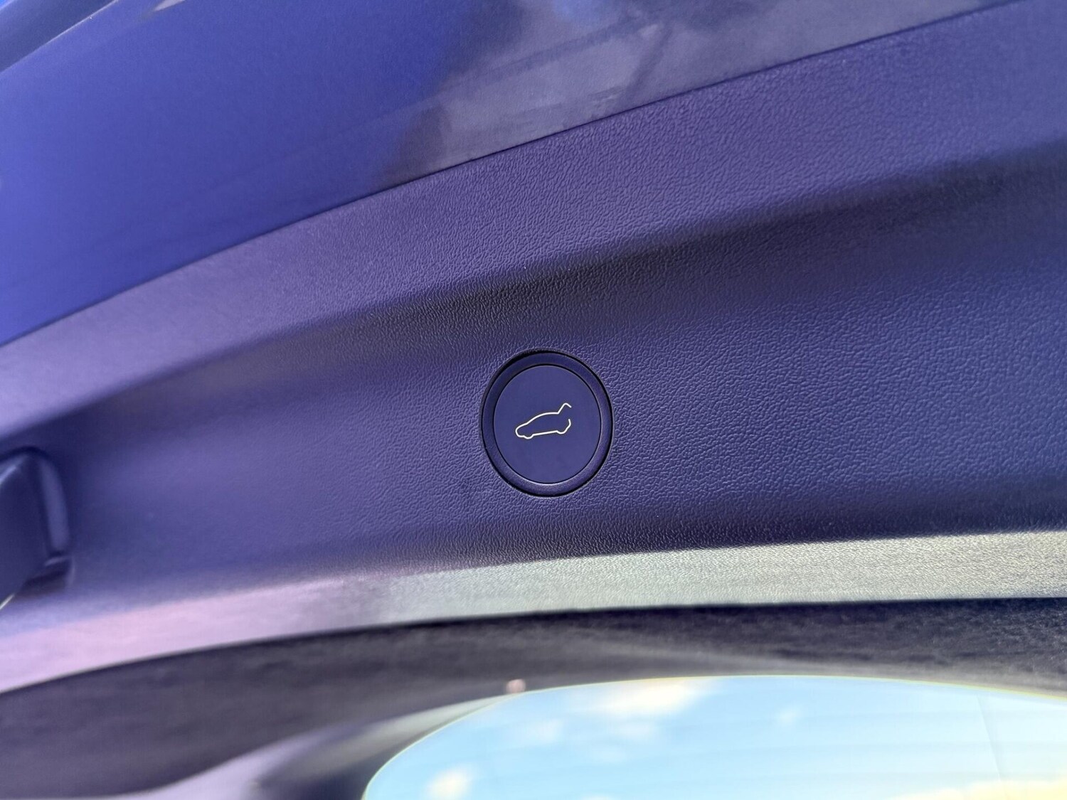 Used Tesla Model Y 2023 for sale - 77728970: Photo 23