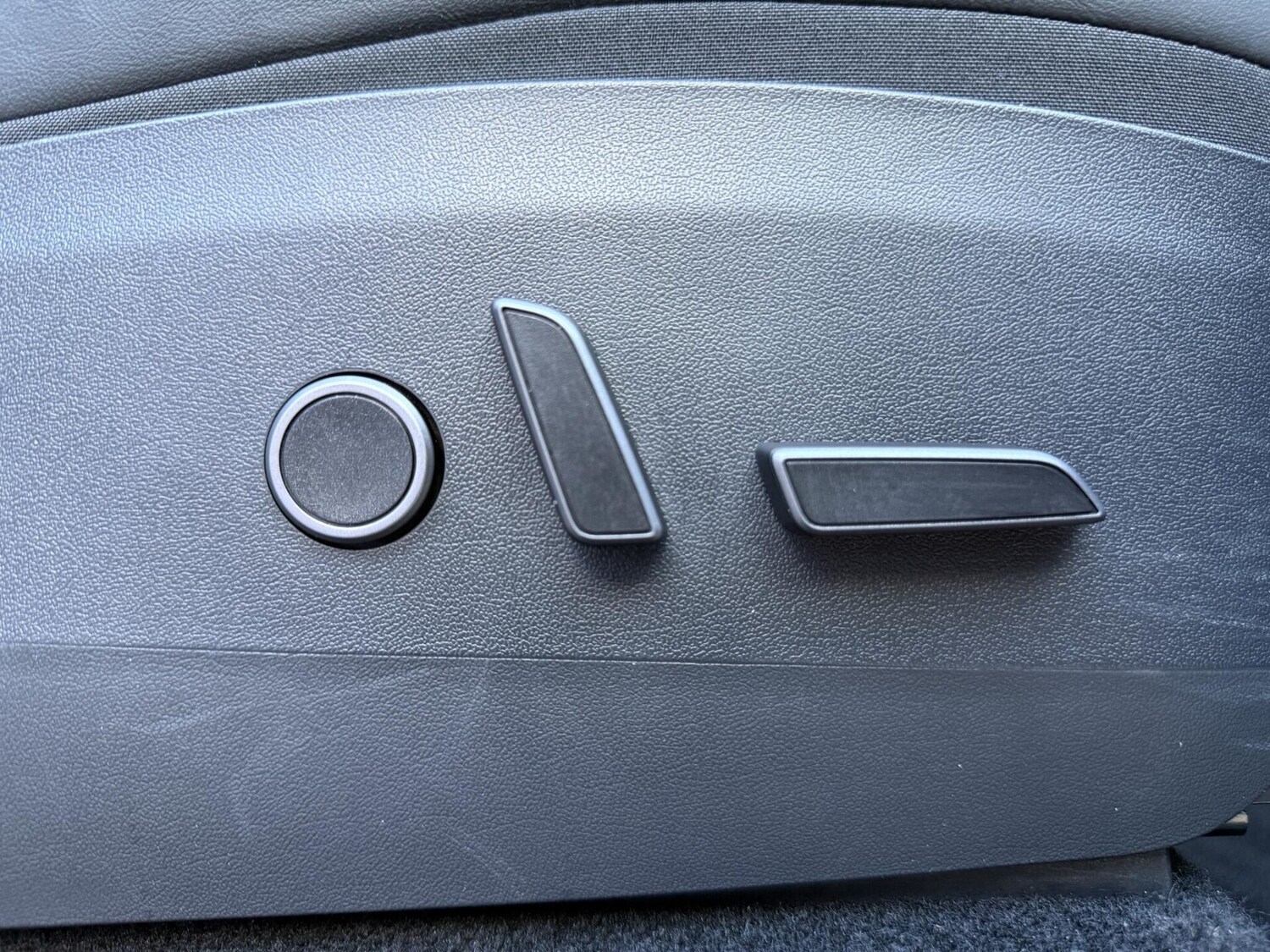 Used Tesla Model Y 2023 for sale - 77728970: Photo 30