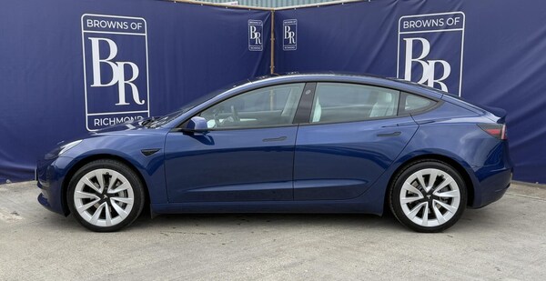 Used Tesla Model 3 2021 for sale - 75650549: Photo 10