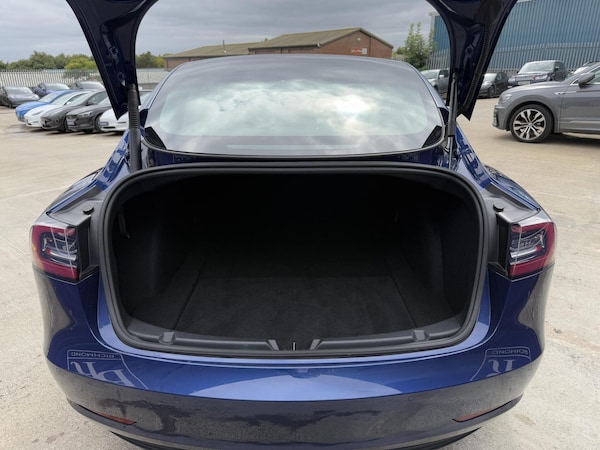 Used Tesla Model 3 2021 for sale - 75650549: Photo 22