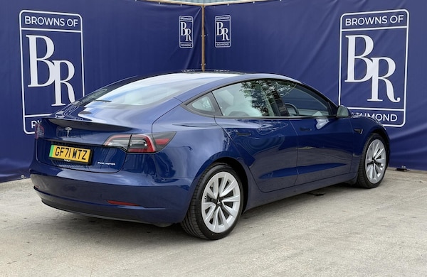 Used Tesla Model 3 2021 for sale - 75650549: Photo 5