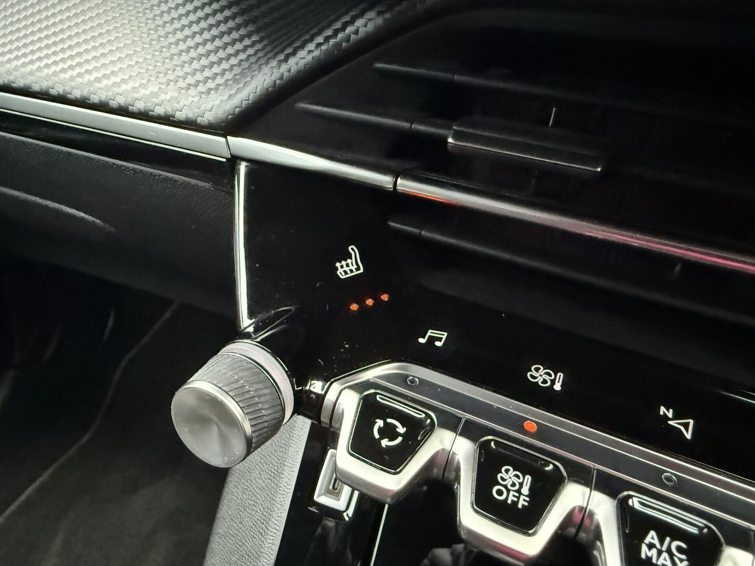 Used Peugeot 208 2021 for sale - 77037182: Photo 42