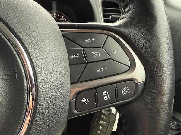 Used Jeep Renegade 2019 for sale - 76207563: Photo 26