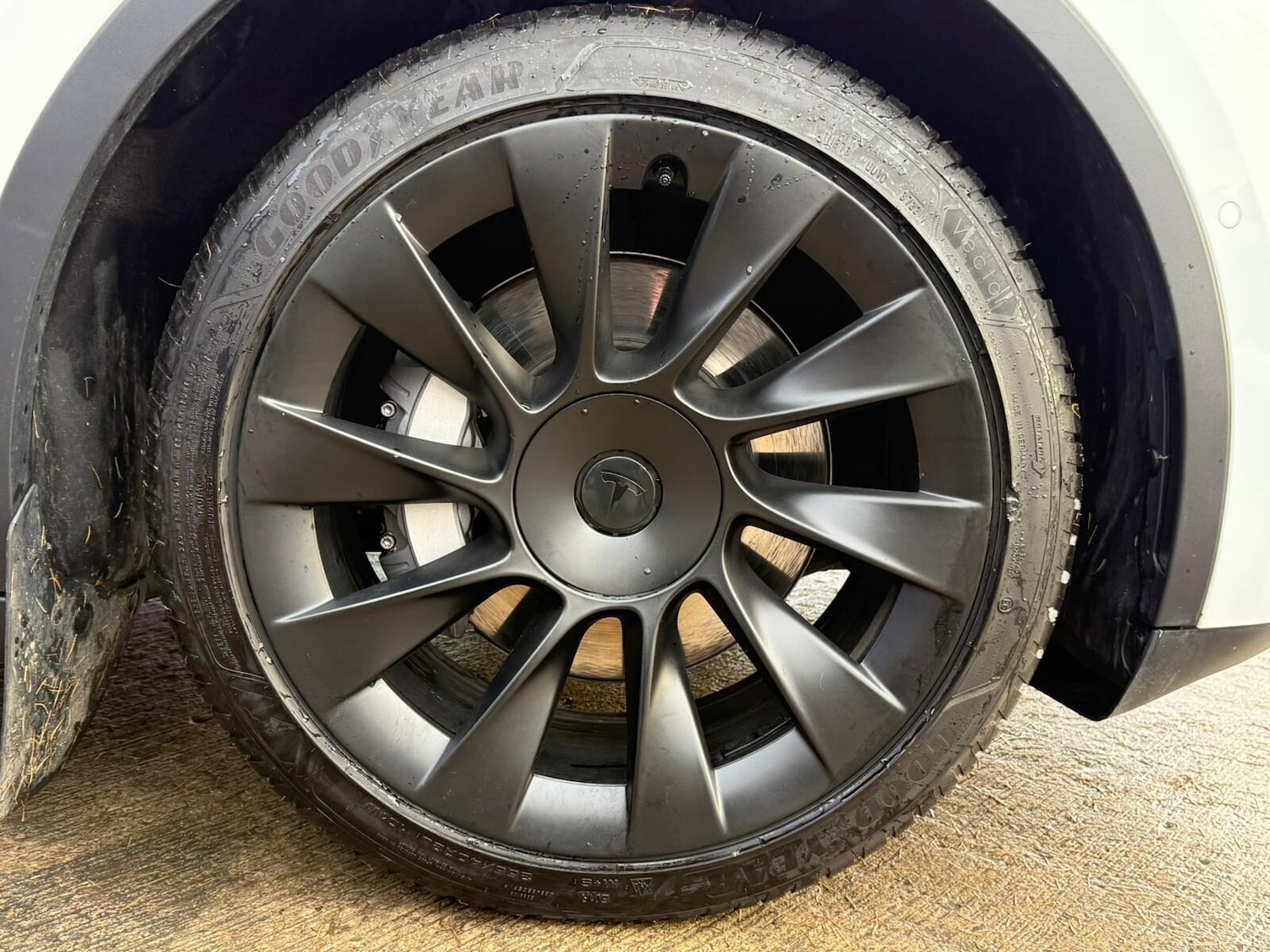 Used Tesla Model Y 2022 for sale - 76932232: Photo 15