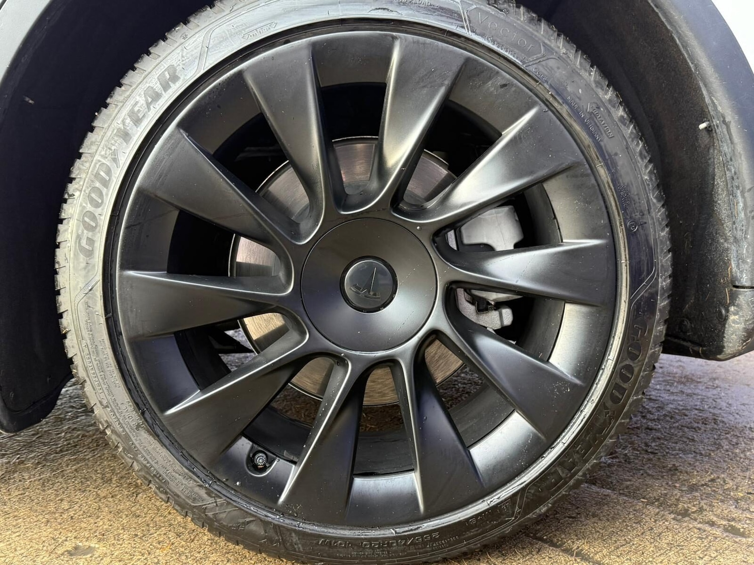 Used Tesla Model Y 2022 for sale - 76932232: Photo 17