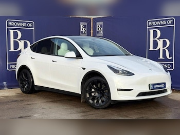 Used Tesla Model Y 2022 for sale - 76932232: Photo