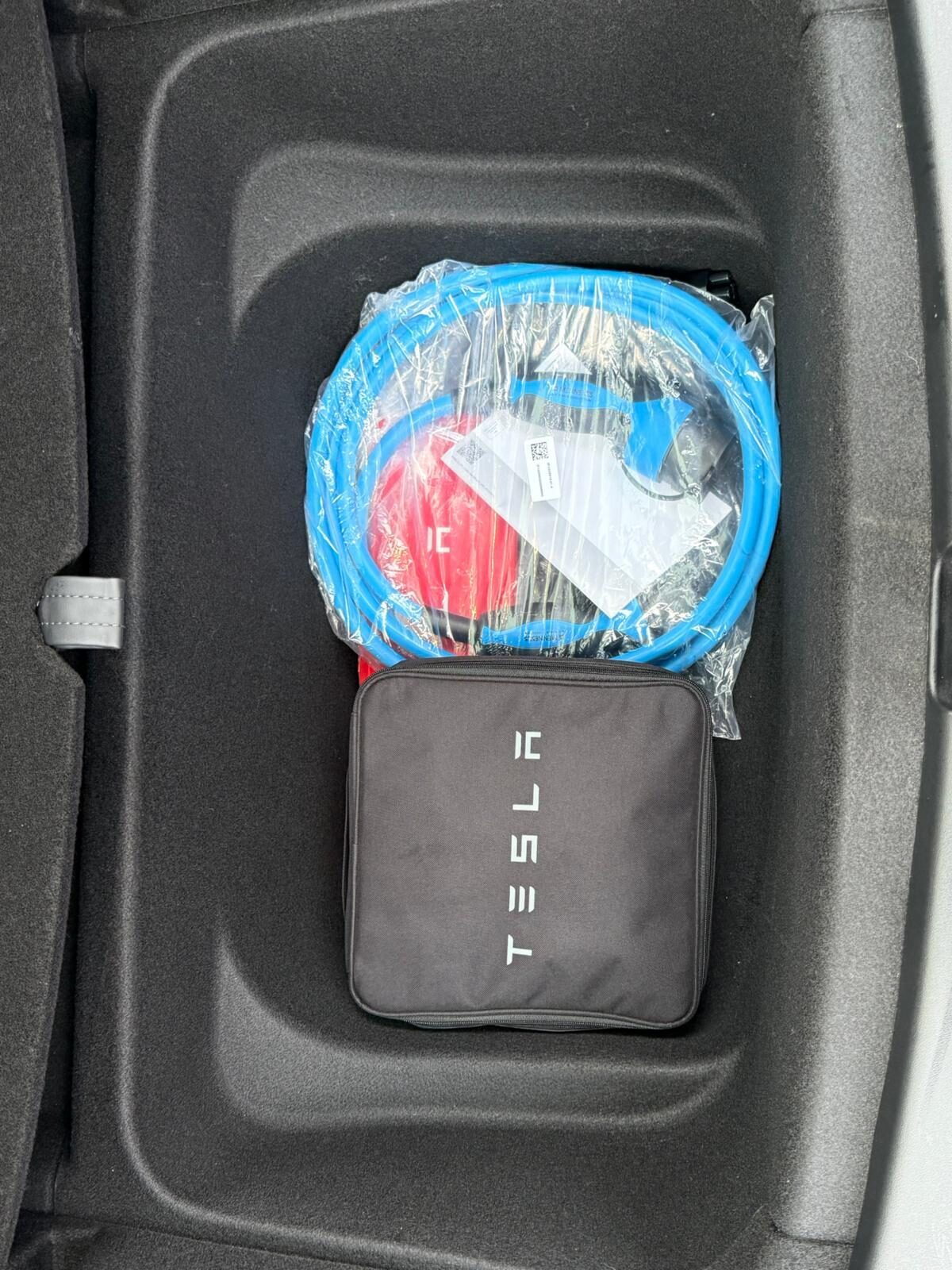 Used Tesla Model Y 2022 for sale - 76932232: Photo 22