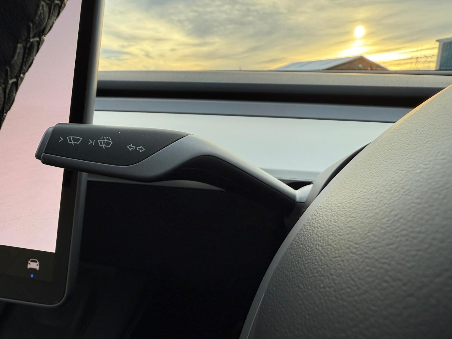 Used Tesla Model Y 2022 for sale - 76932232: Photo 30