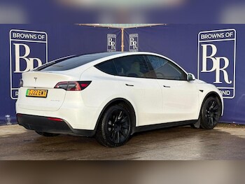 Used Tesla Model Y 2022 for sale - 76932232: Photo