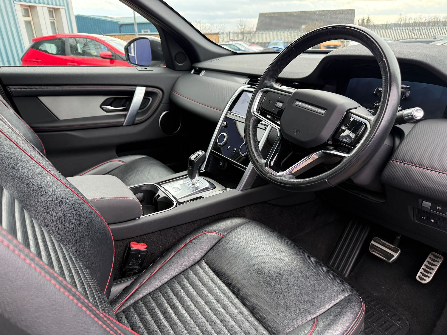 Used Land Rover Discovery Sport 2022 for sale - 77651194: Photo 2