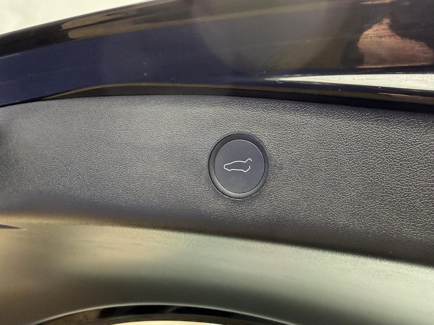 Used Tesla Model 3 2023 for sale - 78134860: Photo 24