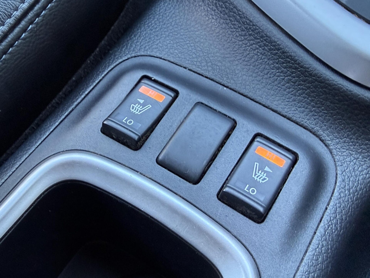 Used Nissan Navara 2020 for sale - 77889285: Photo 34