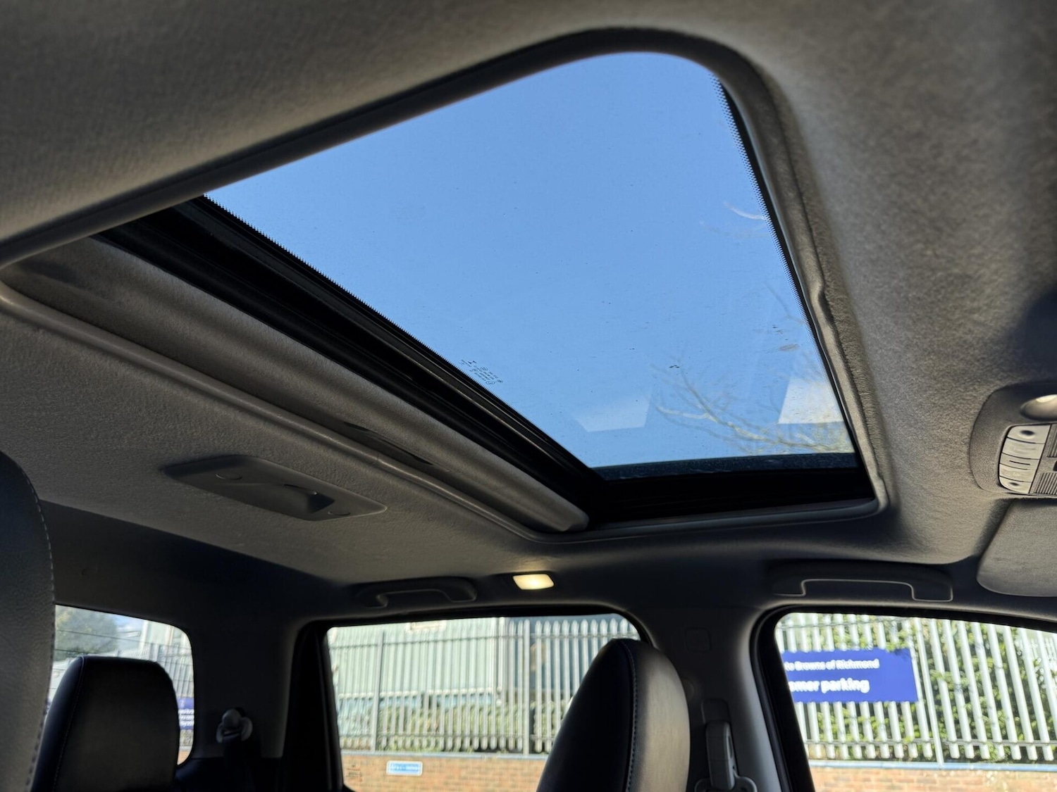 Used Nissan Navara 2020 for sale - 77889285: Photo 37