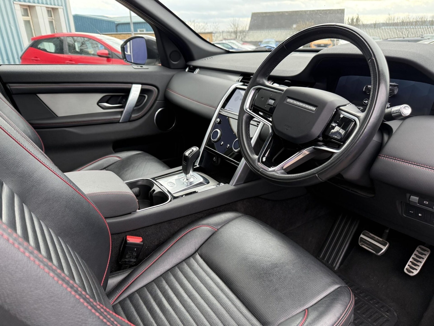 Used Land Rover Discovery Sport 2022 for sale - 77728969: Photo 3