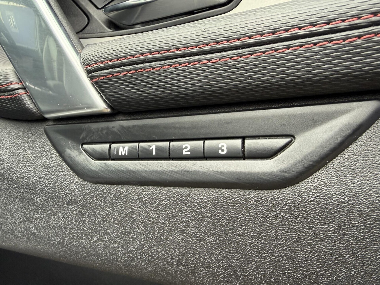 Used Land Rover Discovery Sport 2022 for sale - 77728969: Photo 30