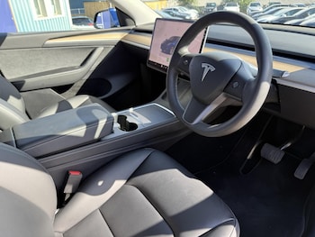 Used Tesla Model Y 2023 for sale - 78558346: Photo