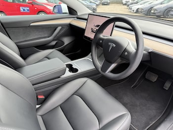 Used Tesla Model 3 2022 for sale - 78238820: Photo
