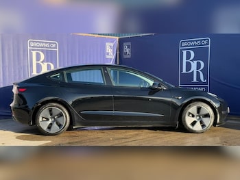 Used Tesla Model 3 2022 for sale - 76778161: Photo