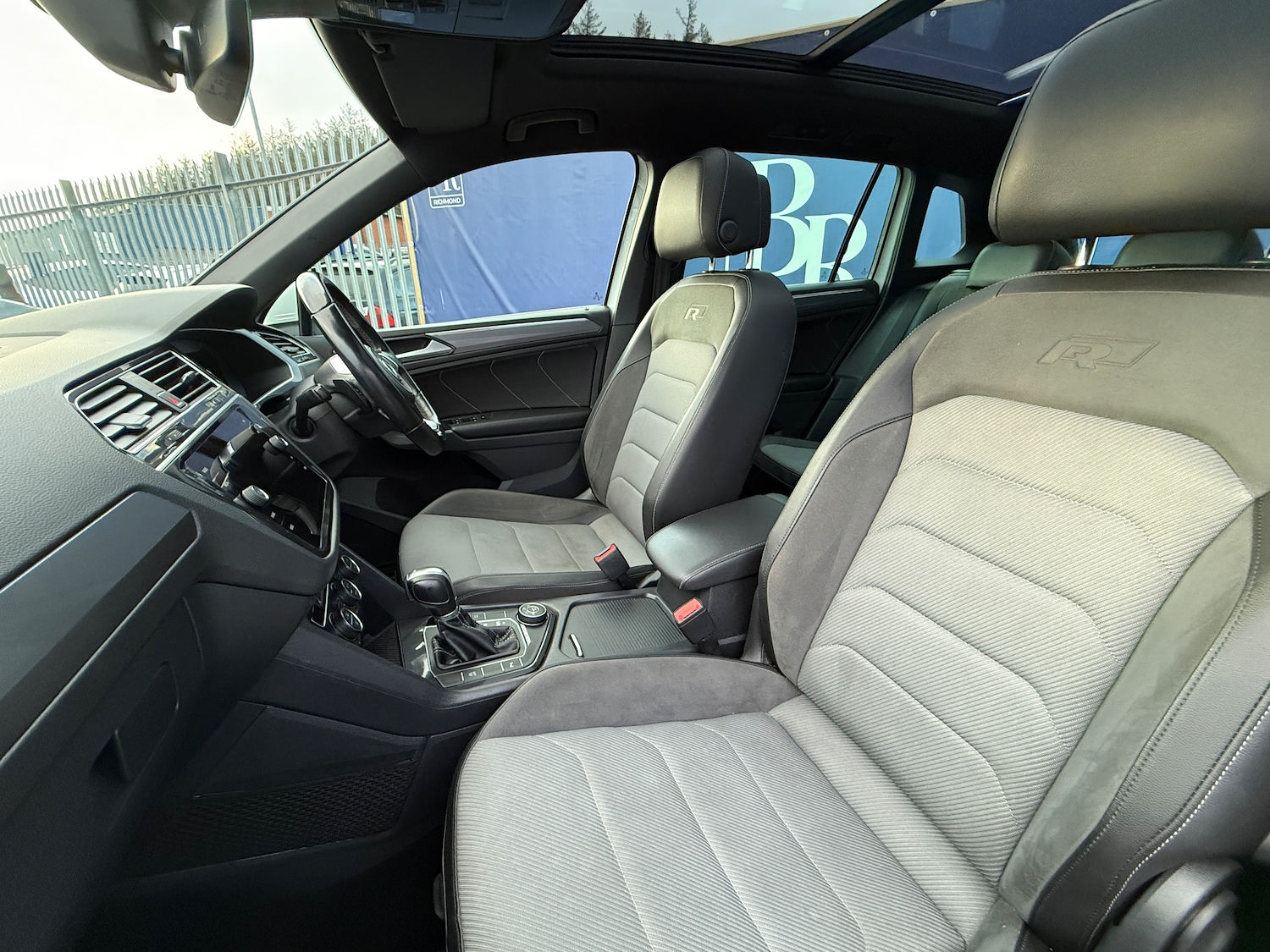 Used Volkswagen Tiguan 2018 for sale - 77272525: Photo 25