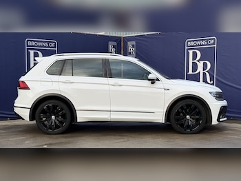 Used Volkswagen Tiguan 2018 for sale - 77272525: Photo