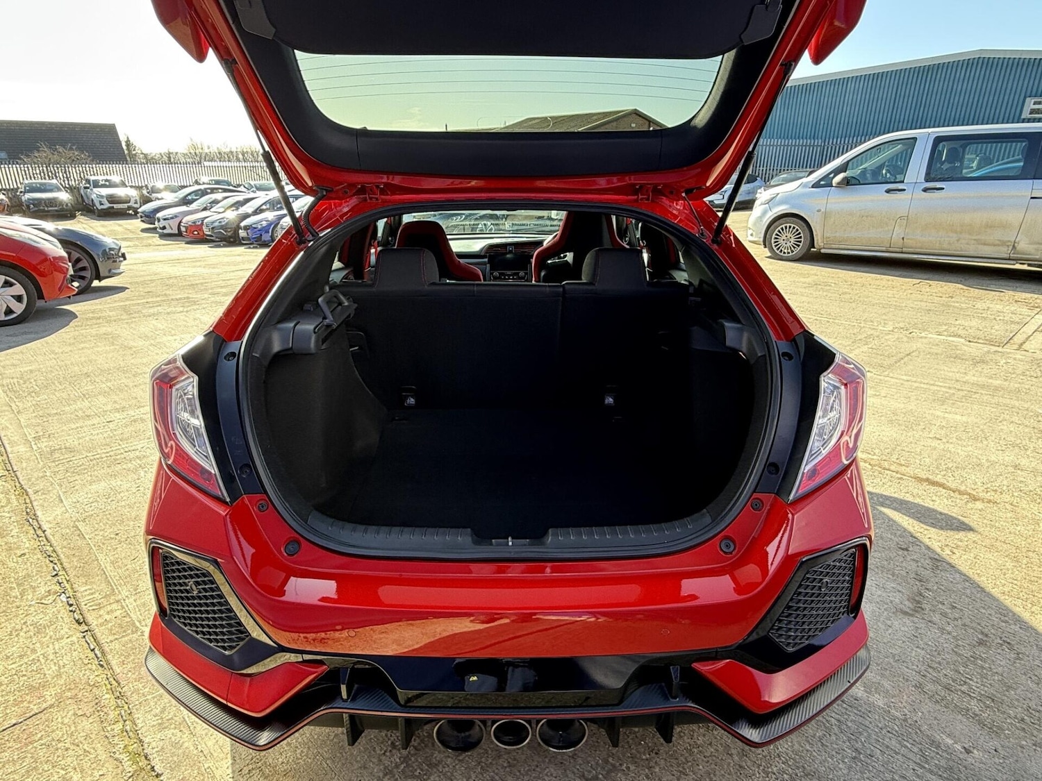 Used Honda Civic 2018 for sale - 77878831: Photo 15