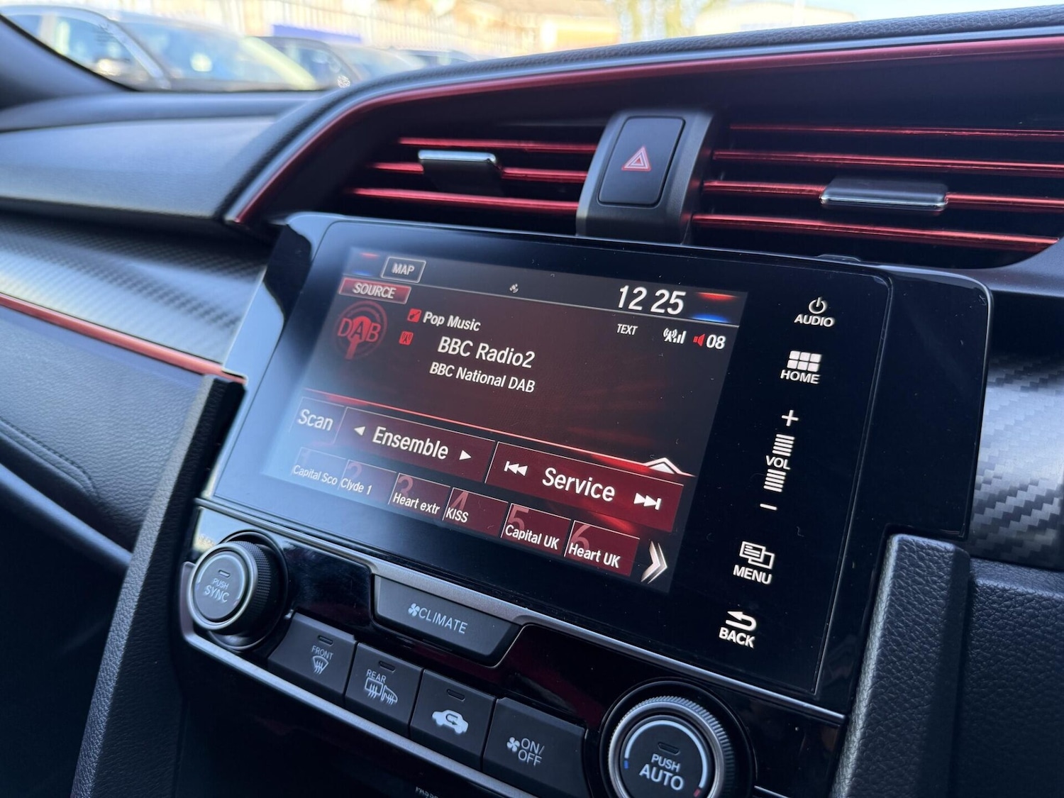 Used Honda Civic 2018 for sale - 77878831: Photo 38