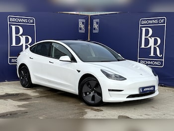 2023 - Long Range RWD 4dr Auto