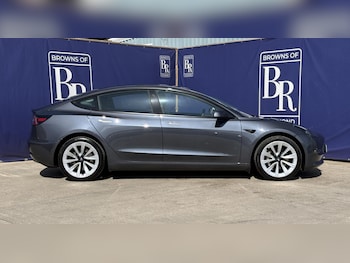 Used Tesla Model 3 2023 for sale - 78345497: Photo