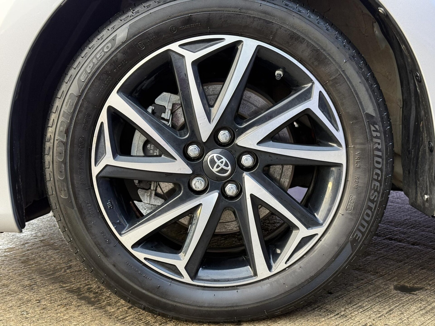 Used Toyota Yaris 2023 for sale - 77187583: Photo 14