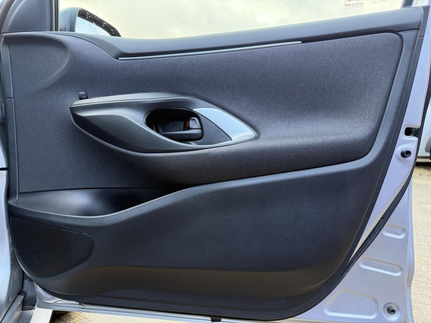 Used Toyota Yaris 2023 for sale - 77187583: Photo 24