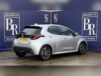 Used Toyota Yaris 2023 for sale - 77187583: Photo