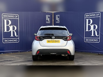 Used Toyota Yaris 2023 for sale - 77187583: Photo