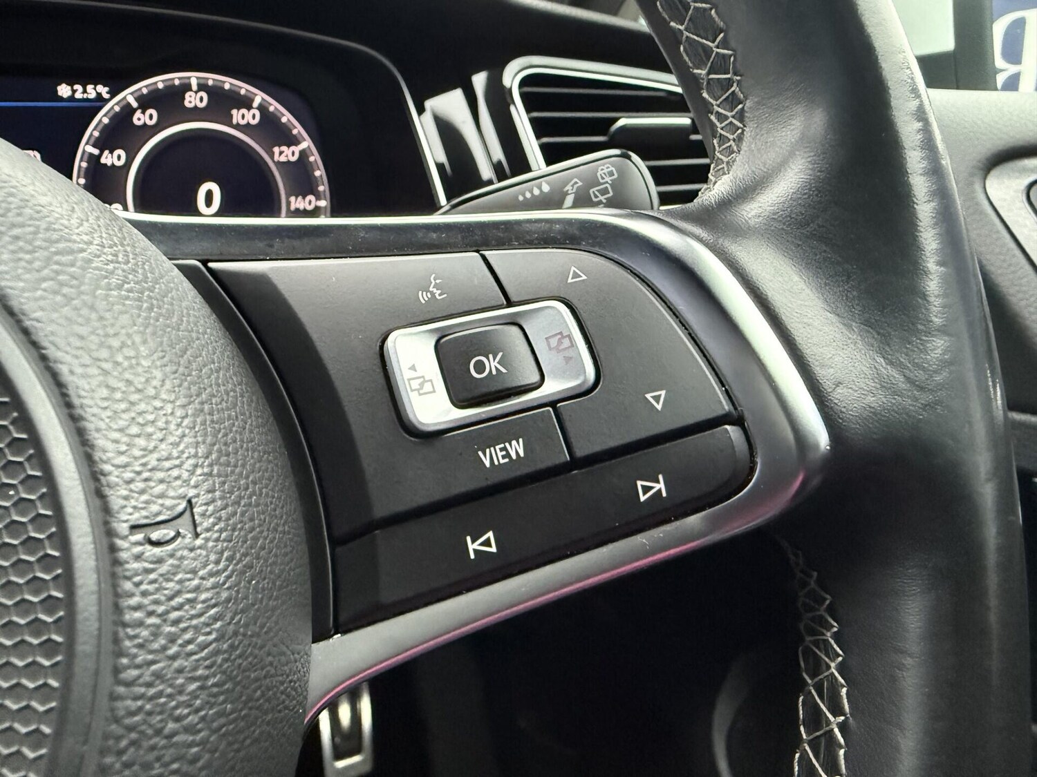 Used Volkswagen Golf 2019 for sale - 77728994: Photo 29