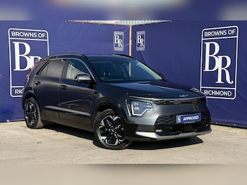 Used Kia Niro 2023 for sale - 77791946: Photo