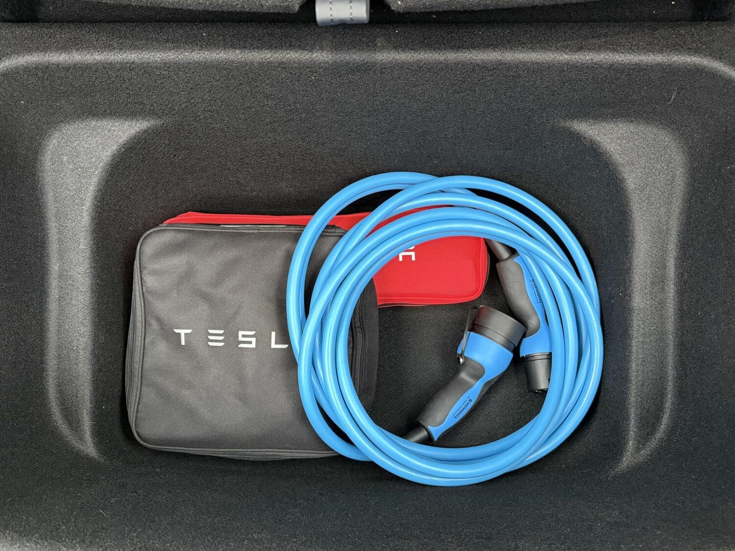 Used Tesla Model Y 2023 for sale - 77044741: Photo 26