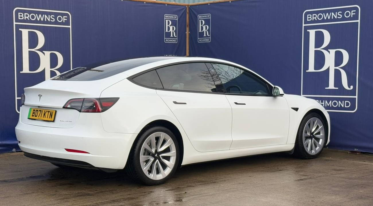Used Tesla Model 3 2021 for sale - 77208230: Photo 4