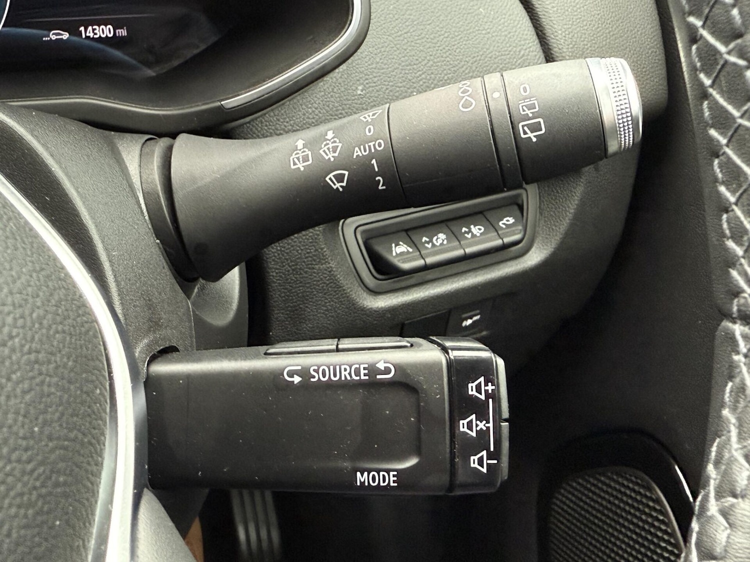 Used Renault Zoe 2020 for sale - 76159741: Photo 30