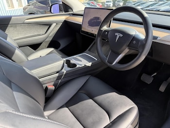 Used Tesla Model Y 2024 for sale - 79004546: Photo