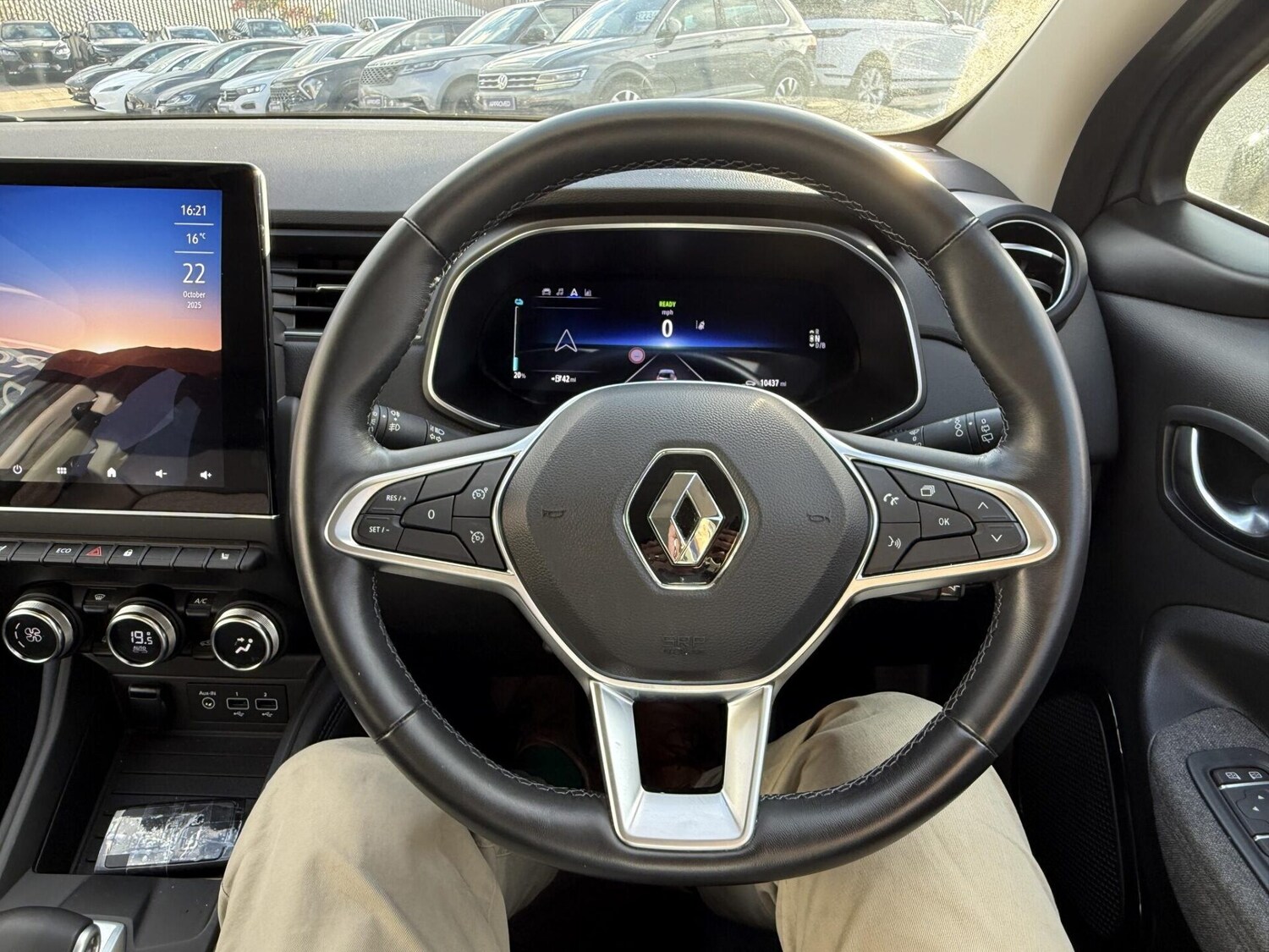 Used Renault Zoe 2022 for sale - 76346652: Photo 25