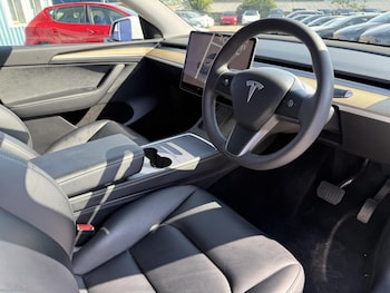 Used Tesla Model Y 2023 for sale - 78703082: Photo